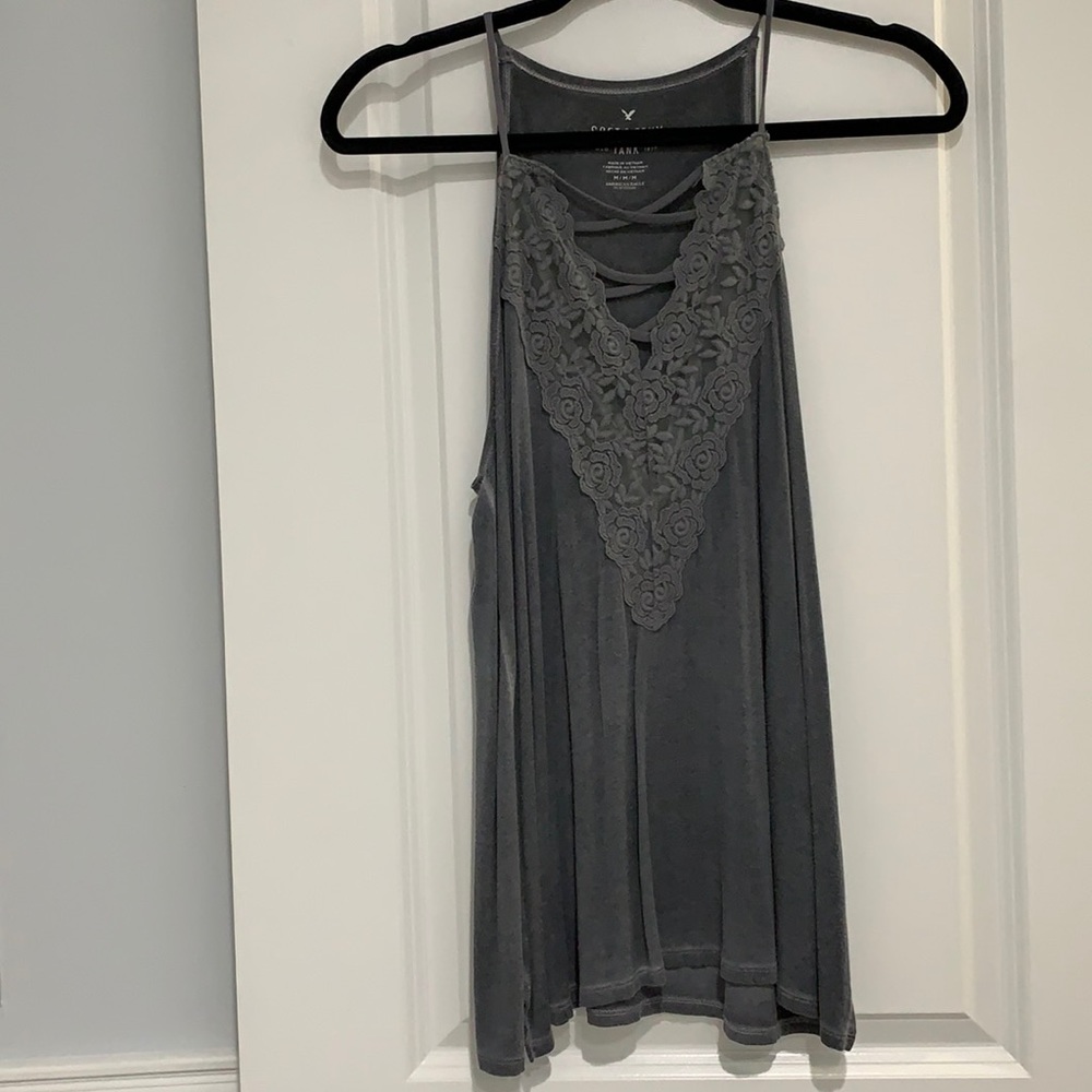Gray American Eagle Soft & Sexy Top Women’s M